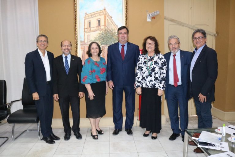 Descrição da Imagem